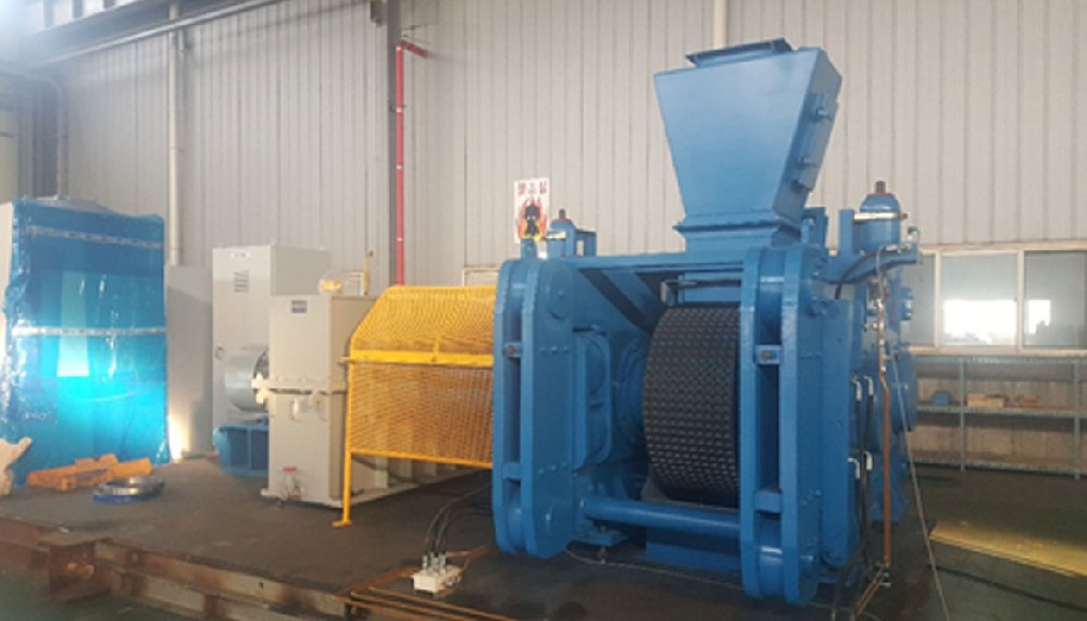 對輥式高壓礦粉壓塊機/制團機